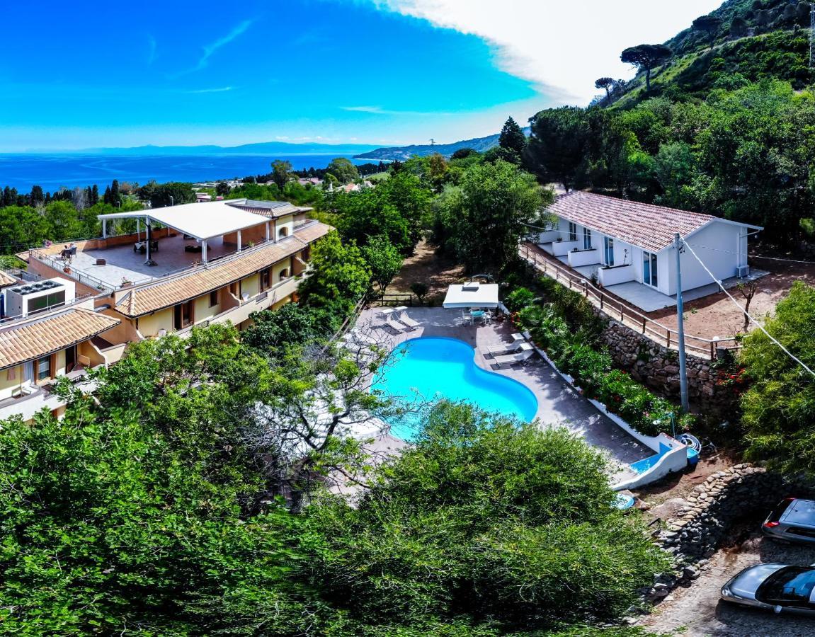 Hotel Cannamele Resort パルゲリーア エクステリア 写真