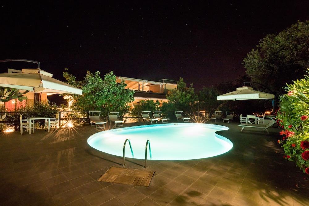 Hotel Cannamele Resort パルゲリーア エクステリア 写真
