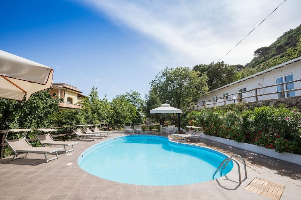 Hotel Cannamele Resort パルゲリーア エクステリア 写真